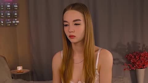 Nicole online show from 10/10/25, 11:37