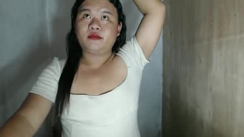 Snapshot of miss_nikkie chatting on 11/23/25, 09:53 Nikie online show from 11/23/25, 09:53