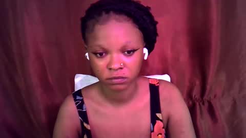 miss_rihanna2 online show from 11/14/25, 05:06