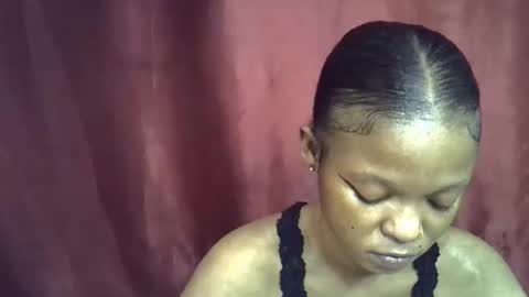 Snapshot of miss_rihanna2 chatting on 12/19/25, 03:57 miss_rihanna2 online show from 12/19/25, 03:57