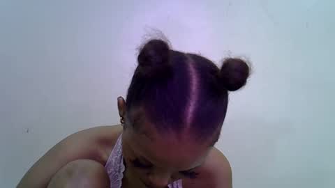 Snapshot of miss_rihanna2 chatting on 02/18/26, 08:21 miss_rihanna2 online show from 02/18/26, 08:21