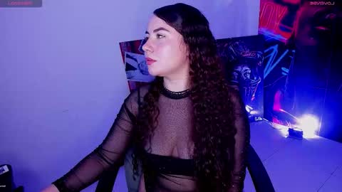 Snapshot of miss_rogue chatting on 10/19/25, 06:36 miss_rogue online show from 10/19/25, 06:36