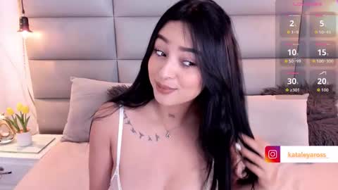 onlyfanskataleyaross online show from 10/15/25, 12:44