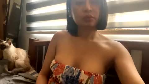 Snapshot of miss_sahara0 chatting on 04/04/26, 04:33 miss_sahara0 online show from 04/04/26, 04:33