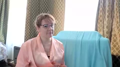 miss sandrax online show from 06/06/26, 11:15