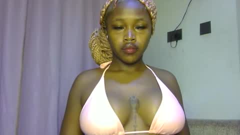miss_sexyyy online show from 11/11/25, 11:38