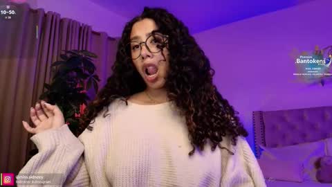 Amy Olivera online show from 09/27/25, 11:59