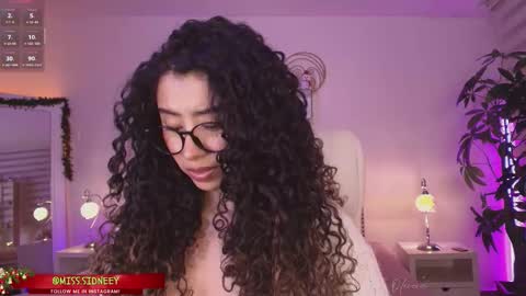 Amy Olivera online show from 12/04/25, 12:58