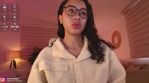 Amy Olivera online show from 05/25/26, 12:44