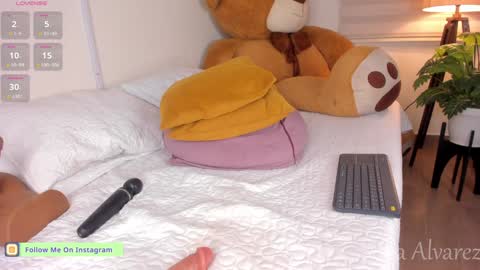 Snapshot of miss_soffy chatting on 01/28/25, 02:42 Sofia Alvarez online show from 01/28/25, 02:42
