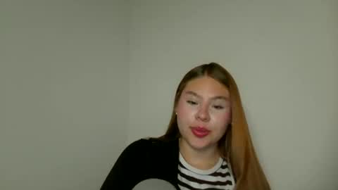 sophi 3 online show from 05/07/26, 01:33