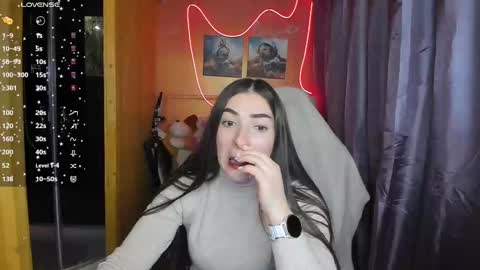 Snapshot of miss_tasy chatting on 02/27/25, 11:41 Melanie January 15th is my birthday there will be an interesting show online show from 02/27/25, 11:41