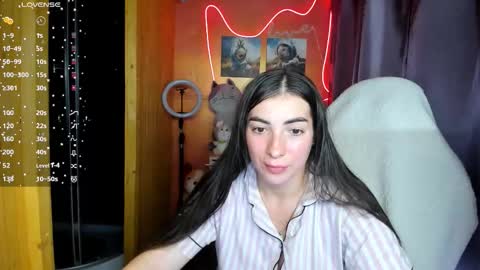 Snapshot of miss_tasy chatting on 09/16/25, 08:04 Melanie January 15th is my birthday there will be an interesting show online show from 09/16/25, 08:04