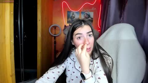 Snapshot of miss_tasy chatting on 09/20/25, 05:30 Melanie January 15th is my birthday there will be an interesting show online show from 09/20/25, 05:30