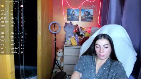 Snapshot of miss_tasy chatting on 09/26/25, 11:03 Melanie January 15th is my birthday there will be an interesting show online show from 09/26/25, 11:03