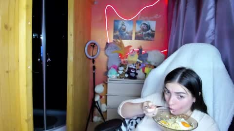 Snapshot of miss_tasy chatting on 04/27/26, 05:05 Melanie January 15th is my birthday there will be an interesting show online show from 04/27/26, 05:05