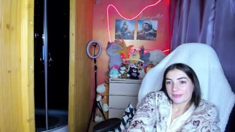 Snapshot of miss_tasy chatting on 04/29/26, 05:30 Melanie January 15th is my birthday there will be an interesting show online show from 04/29/26, 05:30