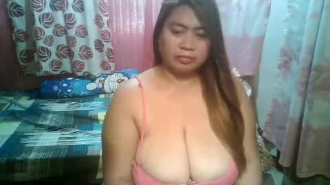 Snapshot of miss_v0lcan0 chatting on 02/08/25, 03:19 miss v0lcan0 online show from 02/08/25, 03:19