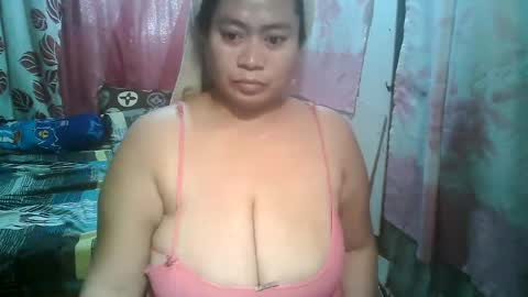 Snapshot of miss_v0lcan0 chatting on 02/10/25, 09:58 miss v0lcan0 online show from 02/10/25, 09:58