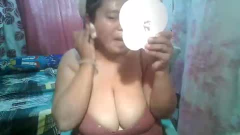 Snapshot of miss_v0lcan0 chatting on 02/11/25, 10:04 miss v0lcan0 online show from 02/11/25, 10:04