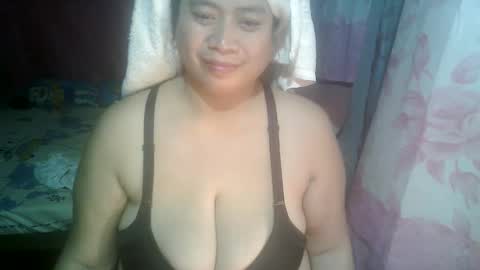 Snapshot of miss_v0lcan0 chatting on 09/17/25, 09:55 miss v0lcan0 online show from 09/17/25, 09:55