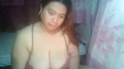 Snapshot of miss_v0lcan0 chatting on 09/21/25, 11:06 miss v0lcan0 online show from 09/21/25, 11:06