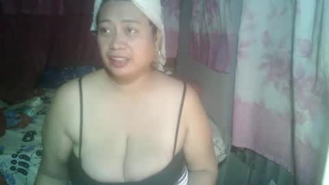 Snapshot of miss_v0lcan0 chatting on 10/27/25, 12:31 miss v0lcan0 online show from 10/27/25, 12:31