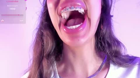 Miss Veronica online show from 02/24/25, 06:47