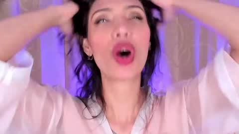 Miss Veronica online show from 06/25/26, 01:26