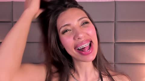 Veronica summer  7AM to 1500 PM hour GMT-5 online show from 01/08/25, 05:37