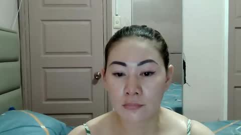 Snapshot of miss_zephyr chatting on 03/02/26, 06:36 HOT MOMMY ZEPHYR online show from 03/02/26, 06:36