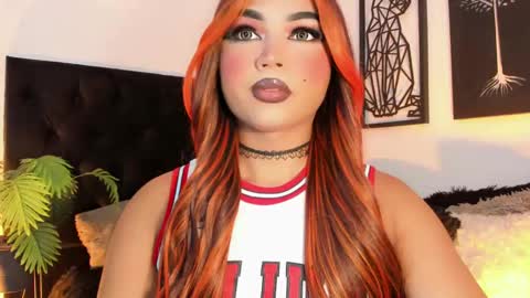 miss_zz online show from 09/21/25, 02:51