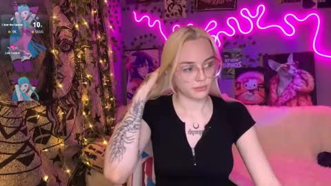 Snapshot of missa__amane chatting on 12/09/24, 11:45 Misa online show from 12/09/24, 11:45