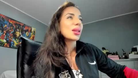 Alesyamuscledoll online show from 03/02/25, 08:40