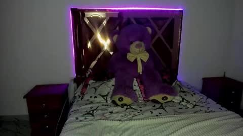 Snapshot of missamantha69 chatting on 10/30/25, 01:29 Samantha online show from 10/30/25, 01:29