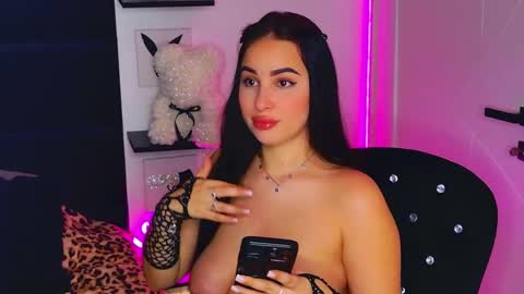 Snapshot of missameliaaa chatting on 04/02/26, 06:05 Amelia online show from 04/02/26, 06:05