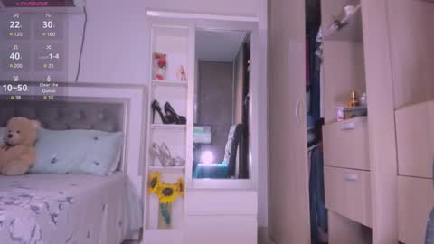 Snapshot of missameliah chatting on 03/01/25, 06:03 Ameliahs online show from 03/01/25, 06:03