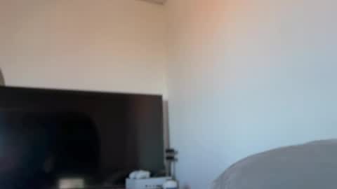 Snapshot of missameliah chatting on 09/09/25, 01:10 Ameliahs online show from 09/09/25, 01:10