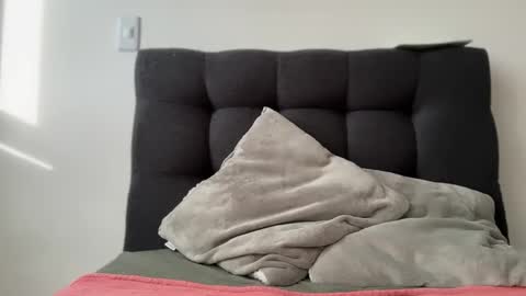 Snapshot of missameliah chatting on 12/02/25, 11:48 Ameliahs online show from 12/02/25, 11:48