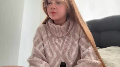 Snapshot of missameliah chatting on 02/12/26, 12:33 Ameliahs online show from 02/12/26, 12:33