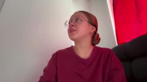 Snapshot of missameliah chatting on 02/25/26, 11:31 Ameliahs online show from 02/25/26, 11:31