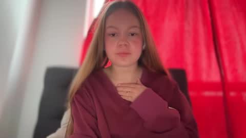 Snapshot of missameliah chatting on 03/11/26, 12:22 Ameliahs online show from 03/11/26, 12:22