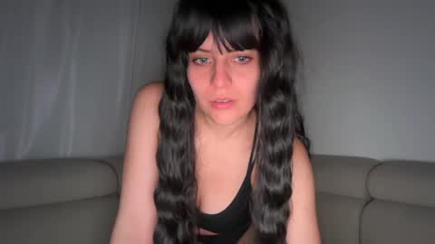 Snapshot of missameliah chatting on 05/16/26, 04:42 Ameliahs online show from 05/16/26, 04:42