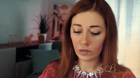 The divine Beverly online show from 01/12/26, 09:14