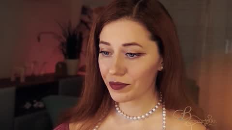 Snapshot of missbeverlymills chatting on 01/18/26, 04:49 The divine Beverly online show from 01/18/26, 04:49