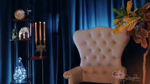 The divine Beverly online show from 05/25/26, 10:54