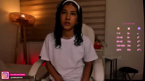 Sara Vanegas online show from 11/03/25, 12:06