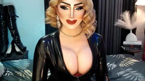 PRIESTESS CHANNEL online show from 09/18/25, 07:49
