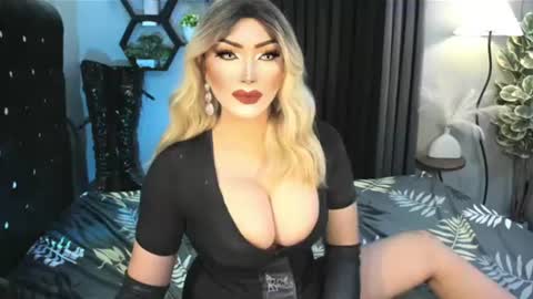 PRIESTESS CHANNEL online show from 06/19/26, 06:23
