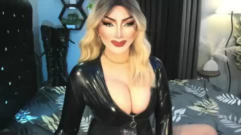 PRIESTESS CHANNEL online show from 06/22/26, 07:00